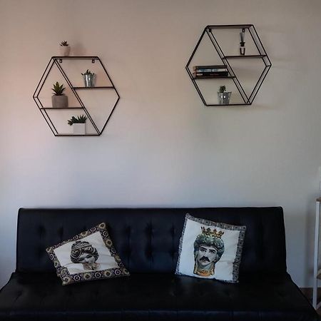 Casa Sabry Apartment Олбия Екстериор снимка