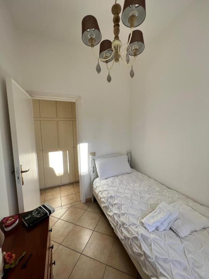 Casa Sabry Apartment Олбия Екстериор снимка