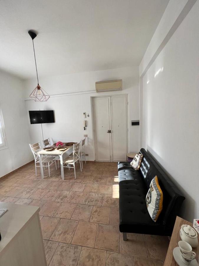 Casa Sabry Apartment Олбия Екстериор снимка